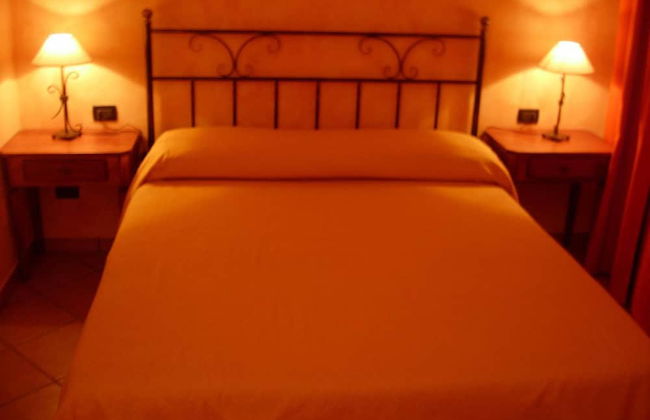 Angelucci Agriturismo con Camere e Agri Camping - Photo 10