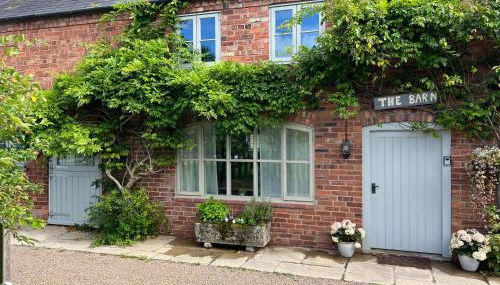 Luxury homely open-plan Barn with log burner & games room - Foto 2