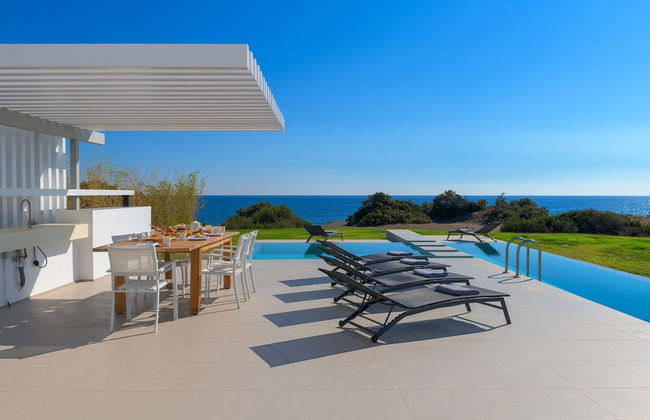 Albatross Beach Front Villas - Foto 14