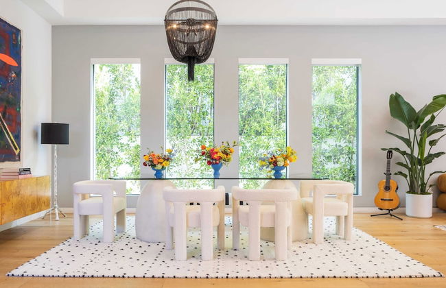 Luxe Weho Villa, Walk to Melrose Ave, Pool + Hot Tub North Vista by Avantstay - Photo 3