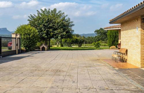 Can Noguer – Casa con piscina y jardín - Photo 47