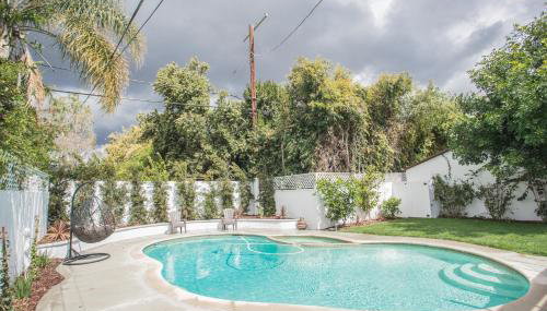 Enchanting Sherman Oaks Home With Pool permit #HSR two five zero zero 3222 - Foto 4, Garden