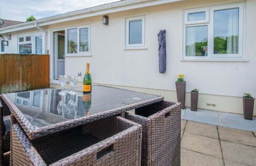 Clover Cottage - 2 Bedroom Cottage - Begelly - Photo 13