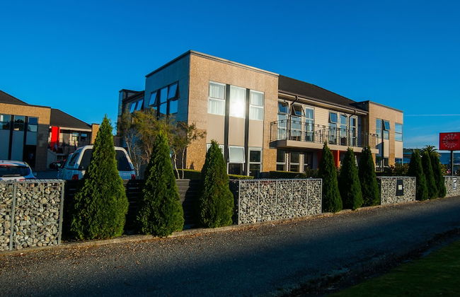 Coleraine Suites & Apartments - Photo 43