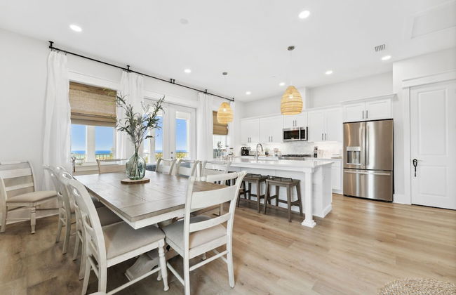 Grand Retreat I! 4BR 5BA Sleeps 15! Private Pool! Luxury and Comfort Await! - Foto 33