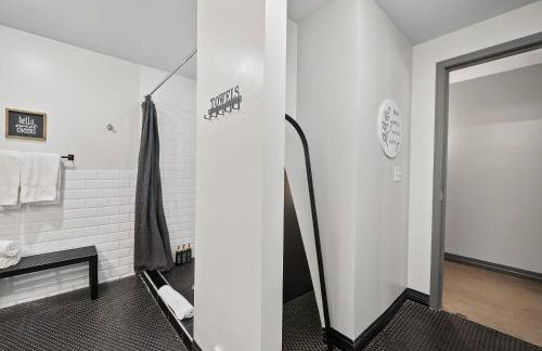 Modern-Chic Loft in Heart of Dallas - Foto 31