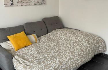 Bel Appartement Grande Terrasse avec parking à Dijon - Foto 9