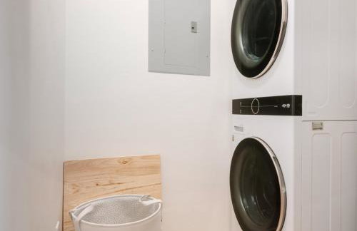 Modern Suite with Panoramic Views - Foto 17