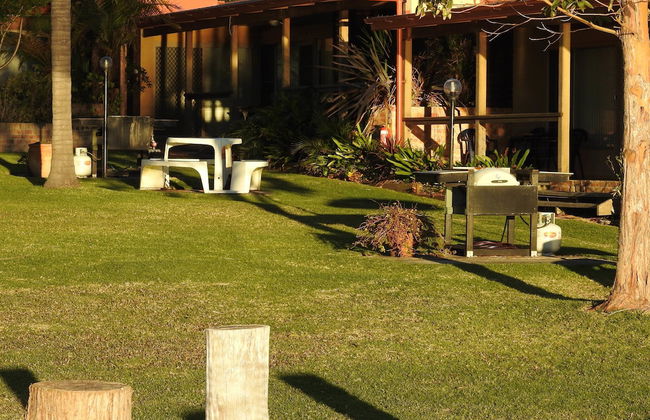 Lake Edge Holiday Units - Foto 31