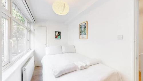 Modern 4BR Kings Cross - Patio & Balcony - Foto 3