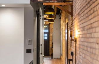 Luxury TC Loft: Historic Condo! - Foto 32