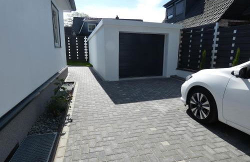 Luxuriöses Ferienhaus Anita mit Pool, Whirlpool und Sauna nahe Timmendorfer Strand, Travemünde und Lübeck - Foto 32