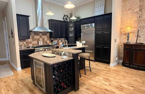 Luxury Downtown South Haven Condo With Rooftop Deck - Foto 6