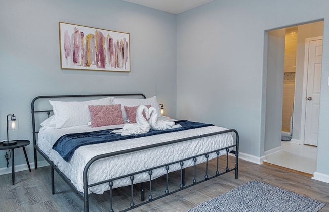 Heaven-sent Convenient 4br/ 3BA Near Downtown - Foto 6