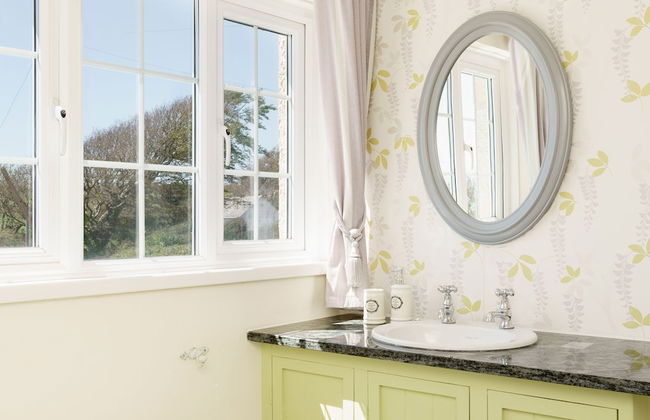 Windy Ridge Cottage - 5 Bedroom - Oxwich - Photo 23