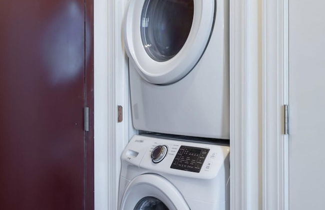 Sosuite 2BR Penthouse w W D Gym On-site Bar - Foto 24