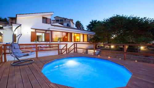 Appartamento in Villa con Terrazzo e Vista Golfo - Foto 2