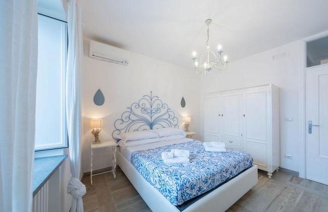 Luxury Villa Vittoria- Villa With Garden Swimming Pool and Jacuzzi Overlooking the sea - Foto 32