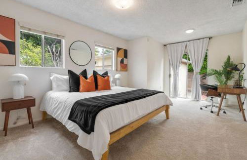 Vintage Vibes Near Airport Games Sleeps 8 - Foto 19