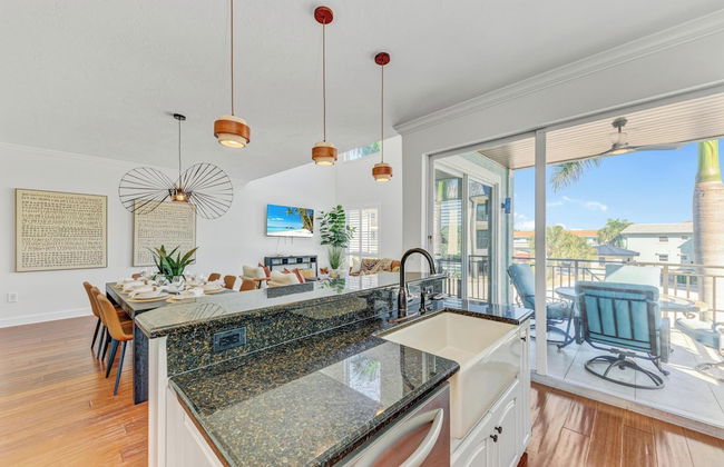 Anna Maria Island Beach Palace - Photo 34