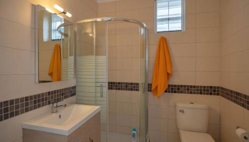 2 Bed-sleeps4-garden-parking-pets-aircon - Foto 3