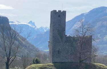 Bel appartement T2 refait à neuf avec piscine couverte de juin à fin septembre, près des stations de ski avec navette et draps et serviettes compris - Foto 36