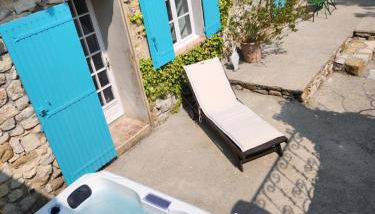 Les Bulles de Montfort - WiFi - Parking gratuit & Cuisine - Foto 5, sunbed