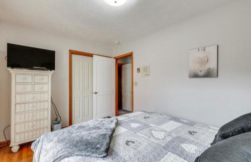 Family-Friendly Riverhouse Fishing and Hot Tub - Foto 19