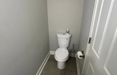 Enjoy Peace of Mind with a Modern Touch of Class - Foto 20