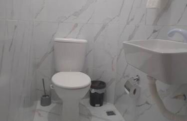 Dúplex 2 quartos próximo a Orla - Foto 6