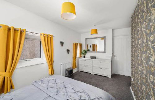 Charming Forfar House and Hot Tub - Foto 8