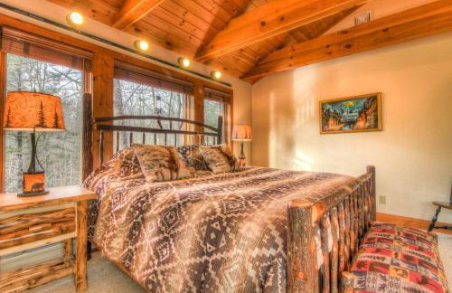 Most Luxury 7000 Sq ft Log Estate with Pool Hot Tub Sauna - Foto 43