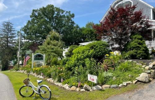 Cottage 7 - Stand Alone Queen Bed Child Loft w Twin Private Bath Kitchenette Pets Allowed Fee applies - Foto 26