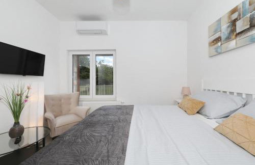 Villa Demare with Heated Pool, Free EVC Station - Foto 56