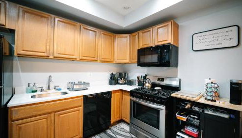 Stylish 5BR DC Retreat Backyard Free Parking - Foto 4