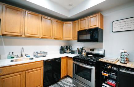 Stylish 5BR DC Retreat Backyard Free Parking - Foto 4