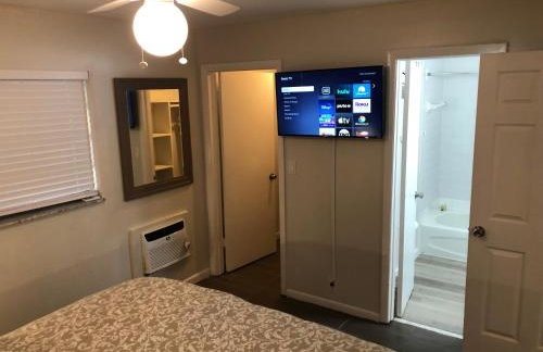 Three Bedroom Cottage in Ft Lauderdale - Foto 8