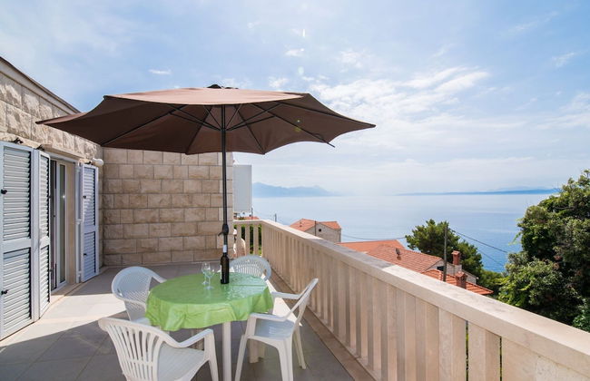 Apartments Neva- Standard Two Bedroom Apartment With Terrace and Sea View - Foto 9