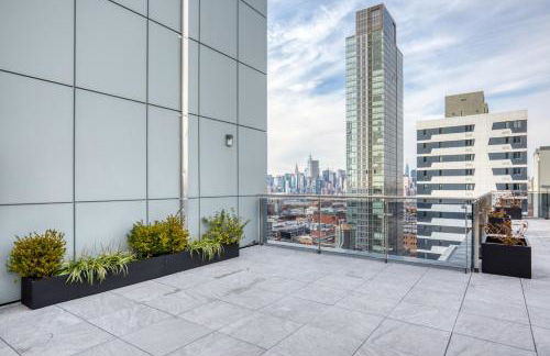 Blueground LIC gym balcony nr MoMA PS1 NYC-1659 - Foto 21