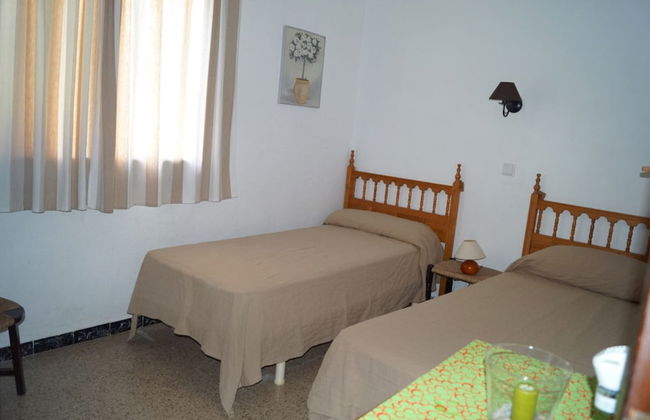 107527 - House in Cala Canyelles - Foto 3