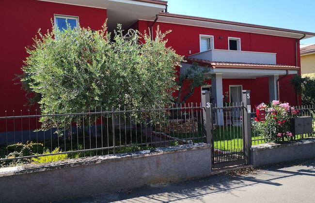 Holiday Apartment near Lake, Shared Swimming Pool - Foto 23