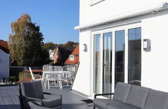 Große Penthouse Ferienwohnung mit Meerblick, Sonnenterrasse & Luxusbad von "Momentic" - Foto 1