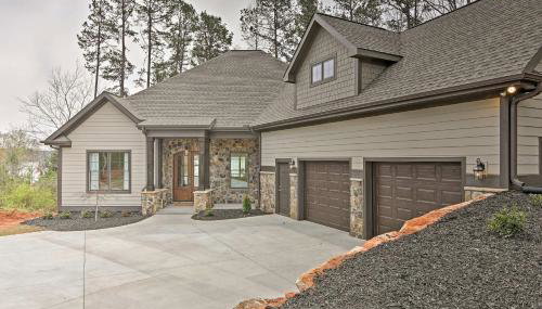 Lake Keowee Home with Balcony and Boat Dock! - Foto 3