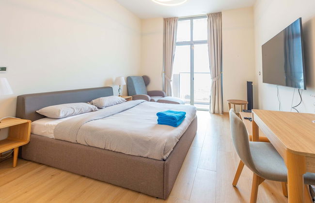 BIR - Brand New In front of Metro - Foto 1