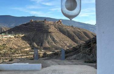 Cortijo MAMANGUEÑA PISCINA Y CUEVA - Foto 24