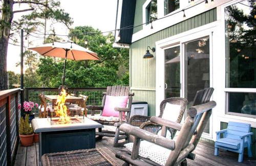 Forest Home with Deck, EV Station, King Beds - Foto 31