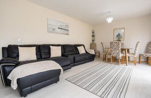 Boyton House Sleeps 14 Long Stays Parking Wi-Fi - Foto 9