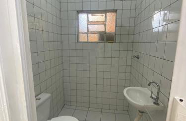 Casa na praia com piscina 2 quartos 6 camas e 4 colchoes - Foto 24