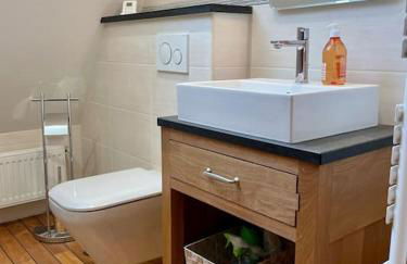 Charming 19th Century Farmhouse with Pool - Foto 35