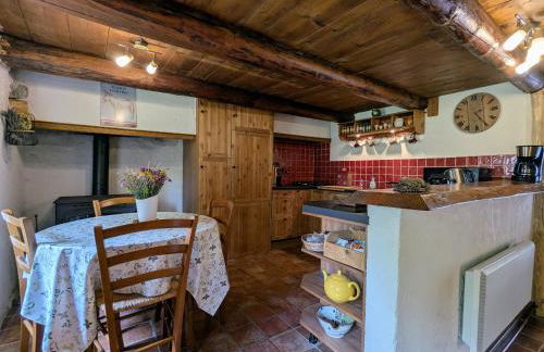 Gîte rénové pour 4 pers. avec accueil équin, Saint-Front - FR-1-582-538 - Foto 12